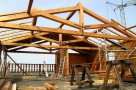 Materialele pentru structura de rezistență: importante, dar nu suficiente pentru siguranța locuinței