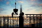 Concedieri în construcții: începutul de an aduce probleme angajaților din domeniu