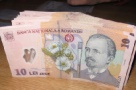 Rata la creditul ipotecar pe 30 de ani scade şi cu 100 de euro pe lună