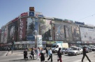 Micii comercianti nu fac fata vanzarilor slabe: 20 de magazine inchise in centrul comercial Unirea