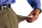 Creşte numărul celor care nu-şi mai pot plăti ratele la bănci