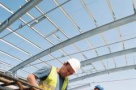 Viitoarea creştere economică nu trebuie să se bazeze pe imobiliare şi construţii