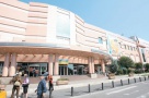 Constructorul Ozer intra in insolventa. Saint-Gobain, Regatta sau Willbrook, pe lista creditorilor