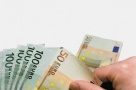 Peste 500 de sucursale bancare si-au renegociat chirii mai mici