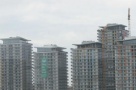Castigam de sase ori mai mult, dar cumparam de cinci ori mai greu un apartament