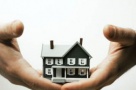Românii care au moştenit un imobil vor putea cumpăra o locuinţă prin Prima Casă