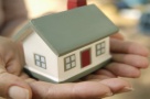 Piaţa imobiliară mondială se redresează