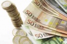 Euro scade sub 4.22 lei, la minimul ultimelor două luni