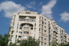 Imobilele cu bulină roşie vor fi refuzate /Un sfert dintre români îşi vor asigura locuinţele în 2010