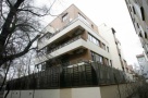 Udrea şi-a vândut în pierdere un bloc