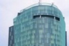 Raiffeisen Bank, Vodafone si Unicredit Tiriac raman in Charles de Gaulle Plaza
