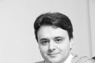 bpv Grigorescu: „Vulturii” imobiliari cauta „vise”- America House la pret de „distressed”